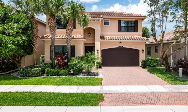 13809 Imperial Topaz Trail, Delray Beach, FL 33446
