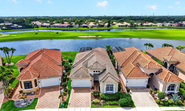 6871 Fairway Lakes Drive, Boynton Beach, FL 33472