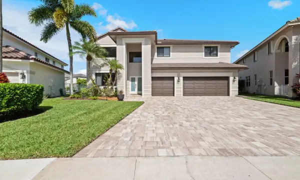 978 Greenwood Road, Weston, FL 33327