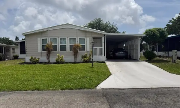 698 Sunny South Avenue, Boynton Beach, FL 33436