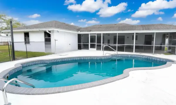 106 Segovia Court, Royal Palm Beach, FL 33411
