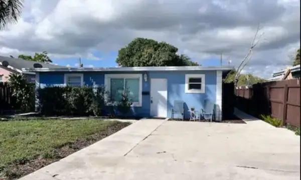 118 SW 12th Avenue, Delray Beach, FL 33444