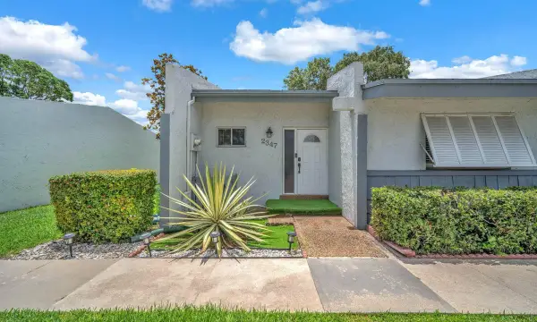 2347 N 37th Avenue, Hollywood, FL 33021