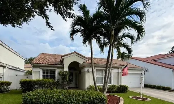 10109 Oak Bark Lane, Palm Beach Gardens, FL 33410