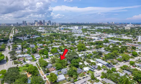 320 SW 21st Street, Fort Lauderdale, FL 33315