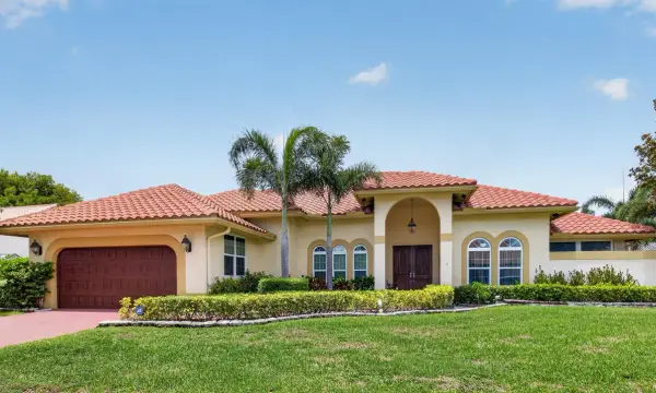 2931 NW 25th Way, Boca Raton, FL 33434