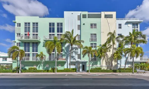 108 Lake Avenue 406, Lake Worth Beach, FL 33460