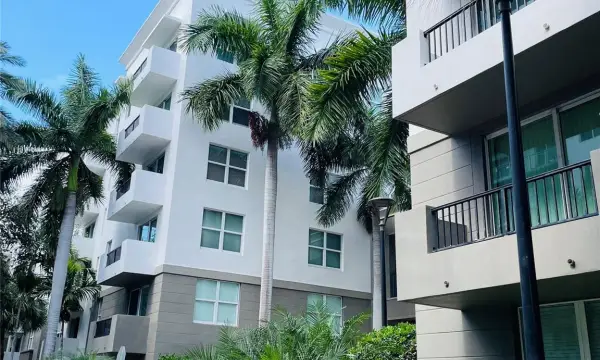 2401 NE 65th Street 408, Fort Lauderdale, FL 33308