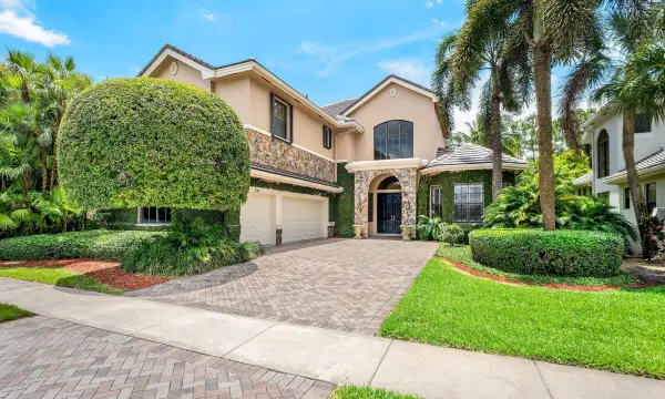 10380 Trianon Place, Wellington, FL 33449