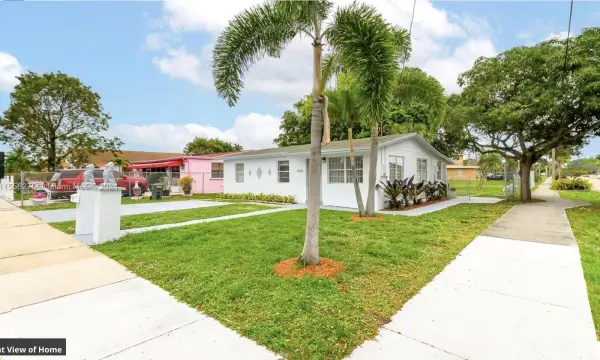 145 SW 13th Avenue, Delray Beach, FL 33444
