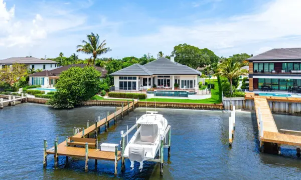 47 River Drive, Tequesta, FL 33469