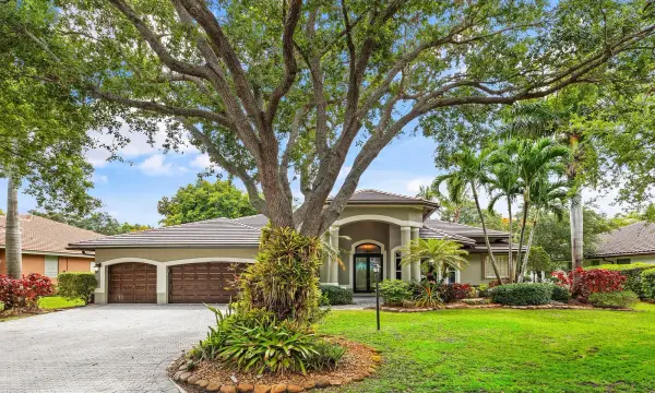 6867 NW 107th Terrace, Parkland, FL 33076