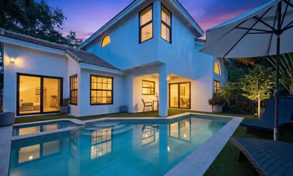 240 Sherwood Forest Drive, Delray Beach, FL 33445