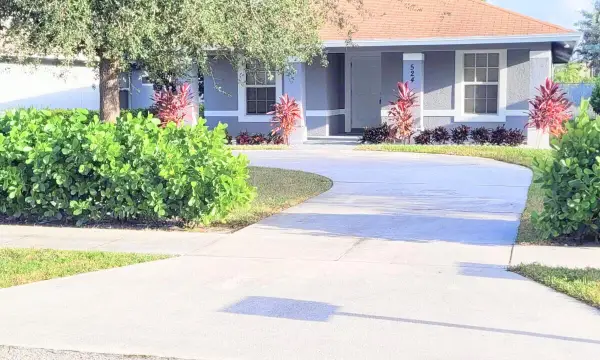 524 Southridge Road, Delray Beach, FL 33444