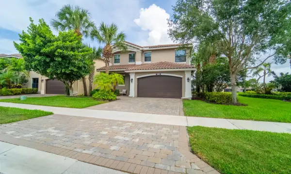 8089 Ironstone Drive, Delray Beach, FL 33446