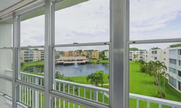 205 SE 11th Terrace 403, Dania Beach, FL 33004