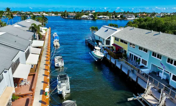 732 NE 12th Terrace 6, Boynton Beach, FL 33435