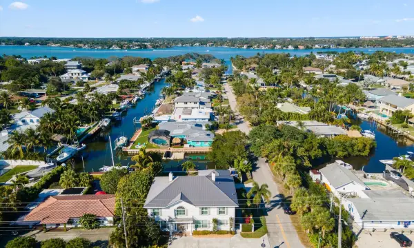 401 Center Street, Jupiter, FL 33458