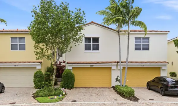 4831 NW 16th Terrace, Boca Raton, FL 33431