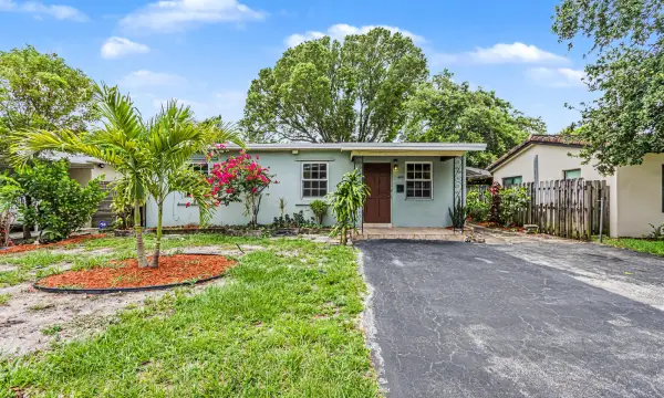 604 NE 14th Place, Fort Lauderdale, FL 33304