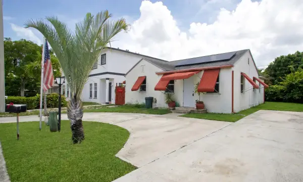 915 N E Street, Lake Worth Beach, FL 33460