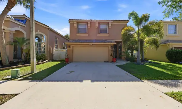 1327 Isleworth Court, Royal Palm Beach, FL 33411