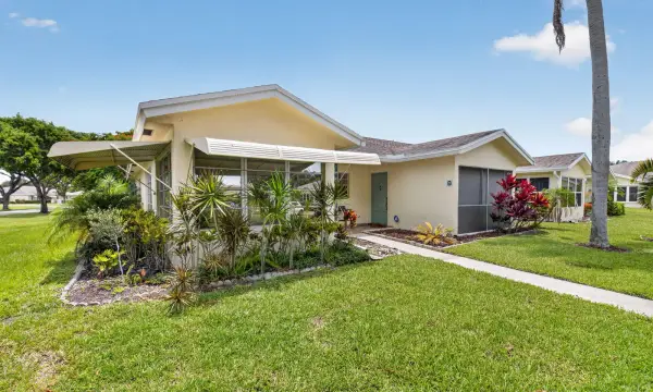 5114 Lakefront Boulevard, Delray Beach, FL 33484