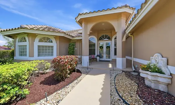4942 NW 110th Way, Coral Springs, FL 33076
