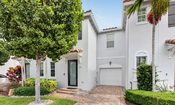 485 Graham Place, Boynton Beach, FL 33435