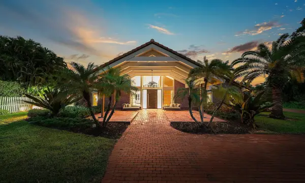 6641 Giralda Circle, Boca Raton, FL 33433