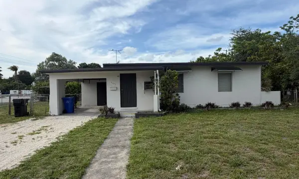 1437 NW 10th Place, Fort Lauderdale, FL 33311