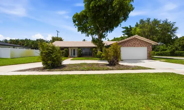 1501 NW 7th Street, Boca Raton, FL 33486