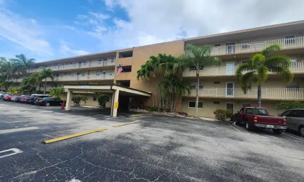 330 NE 26th Avenue 411, Boynton Beach, FL 33435
