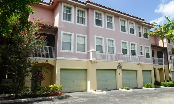 6460 W Sample Road 6460, Coral Springs, FL 33067