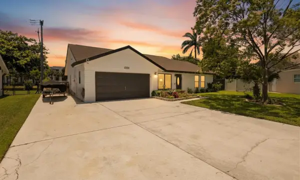 1273 NW 11th Street, Boynton Beach, FL 33426