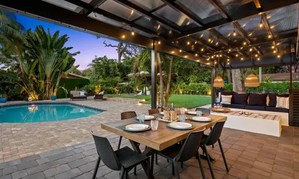1813 SW 10th Court, Fort Lauderdale, FL 33312