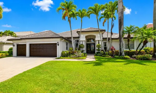 21166 Falls Ridge Way, Boca Raton, FL 33428