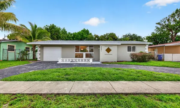 2241 SW 67th Lane, Miramar, FL 33023