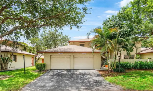 1779 NE 39th Court 1106, Pompano Beach, FL 33064