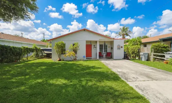 224 NW 9th Street, Pompano Beach, FL 33060