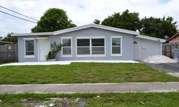 608 NW 20th Court, Pompano Beach, FL 33060