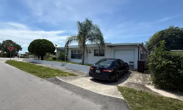 4801 Parker Avenue, West Palm Beach, FL 33405