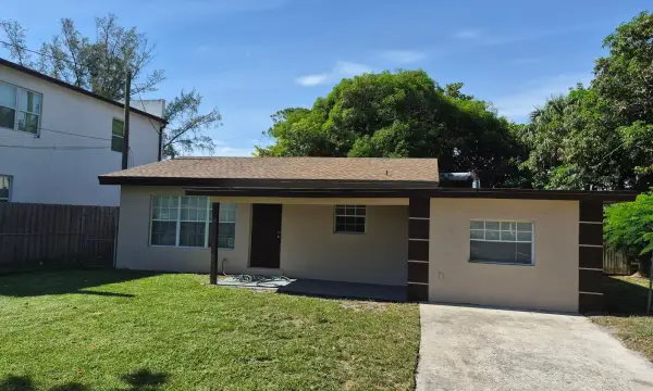 2798 NW 20th Street, Fort Lauderdale, FL 33311