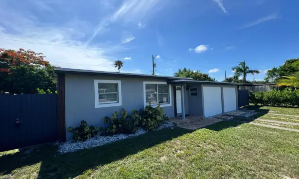 2865 NE 13th Avenue, Pompano Beach, FL 33064