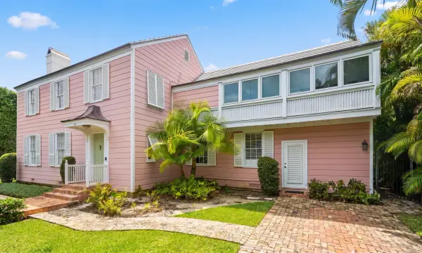 258 Pendleton Avenue, Palm Beach, FL 33480