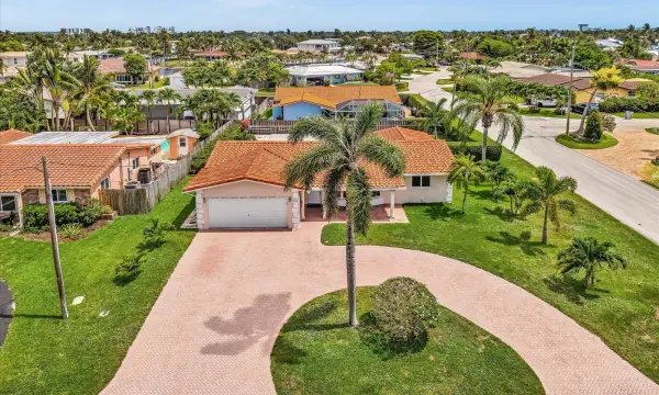 641 SE 11th Street, Pompano Beach, FL 33060