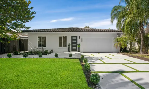 1750 NE 49th Street, Fort Lauderdale, FL 33334