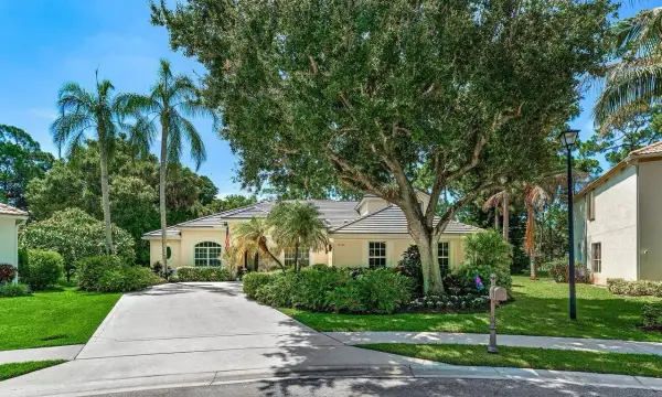 15730 Glen Willow Lane, Wellington, FL 33414, Wellington, FL, 33414