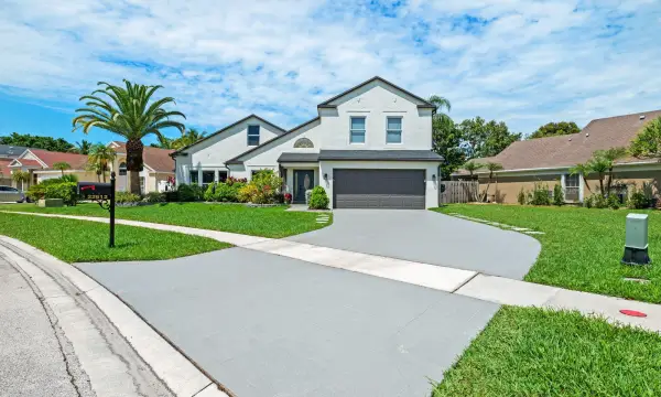 22612 Middletown Drive, Boca Raton, FL 33428
