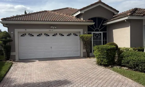 9815 Lemonwood Drive, Boynton Beach, FL 33437